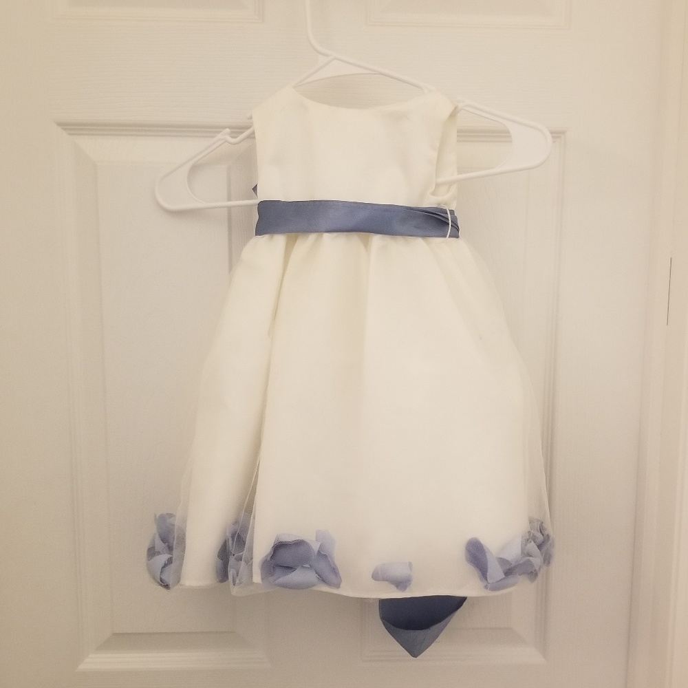 Us Angels toddler fancy dress